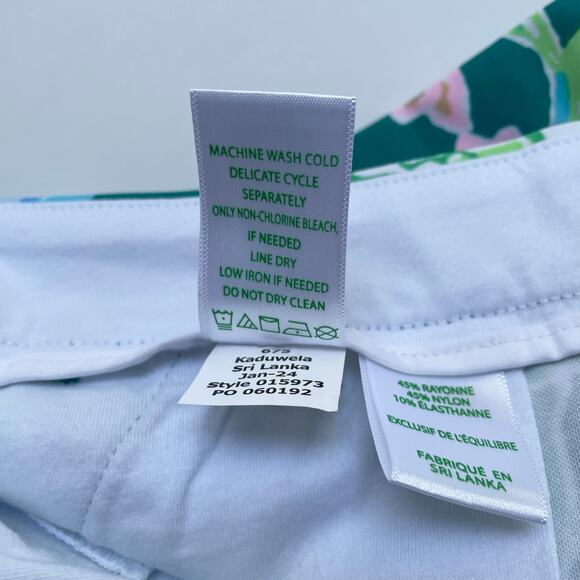 Lilly Pulitzer Callahan Short Mid Rise Hot on the Vine 5" Inseam Size 16 - Picture 10 of 10